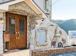 Arietta — A Small Seaside Hotel