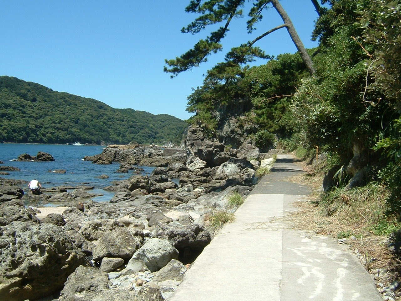 Wakanoura Promenade